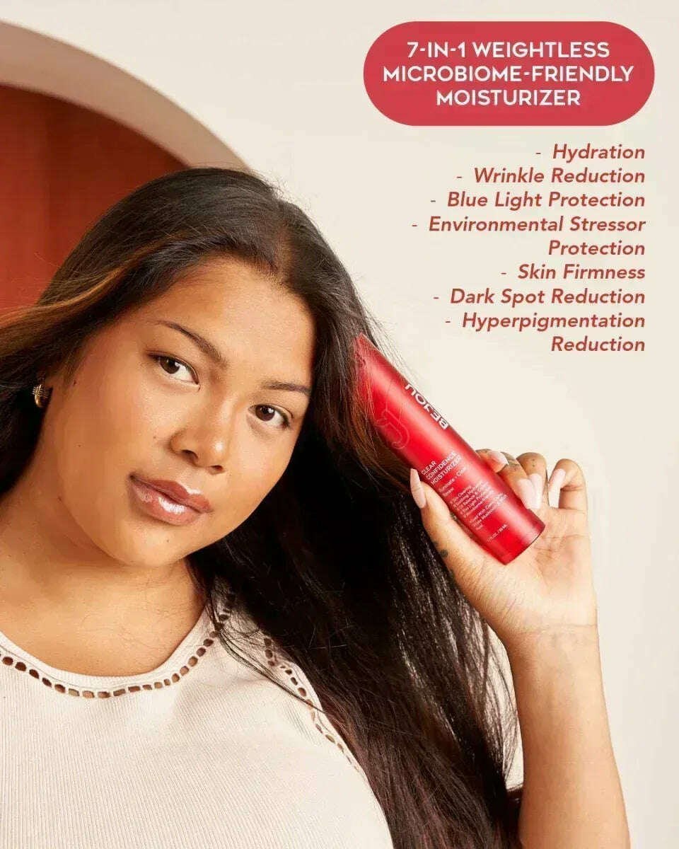 Clear Confidence Moisturizer - Refillable - Image 11