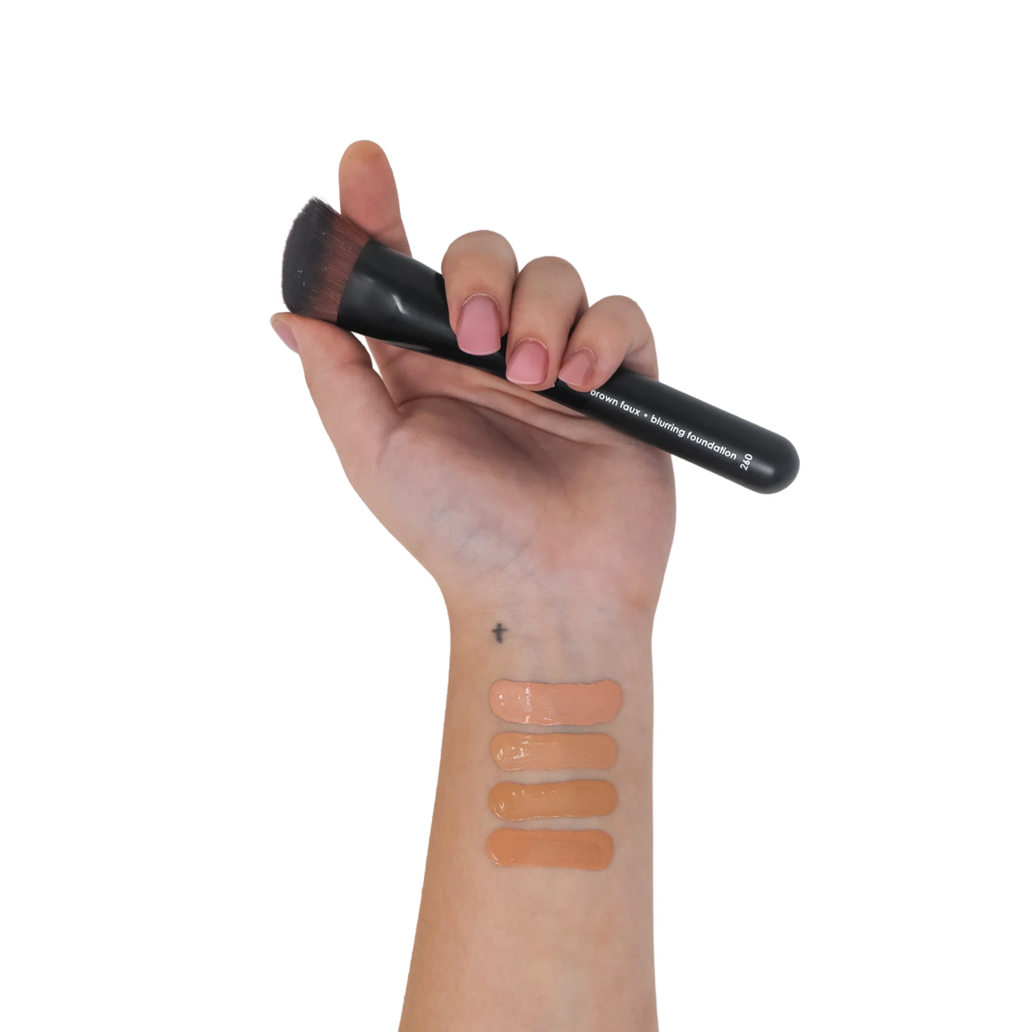 Organic Liquid Mineral Foundation - Oil-Free, Lightweight - Image 4