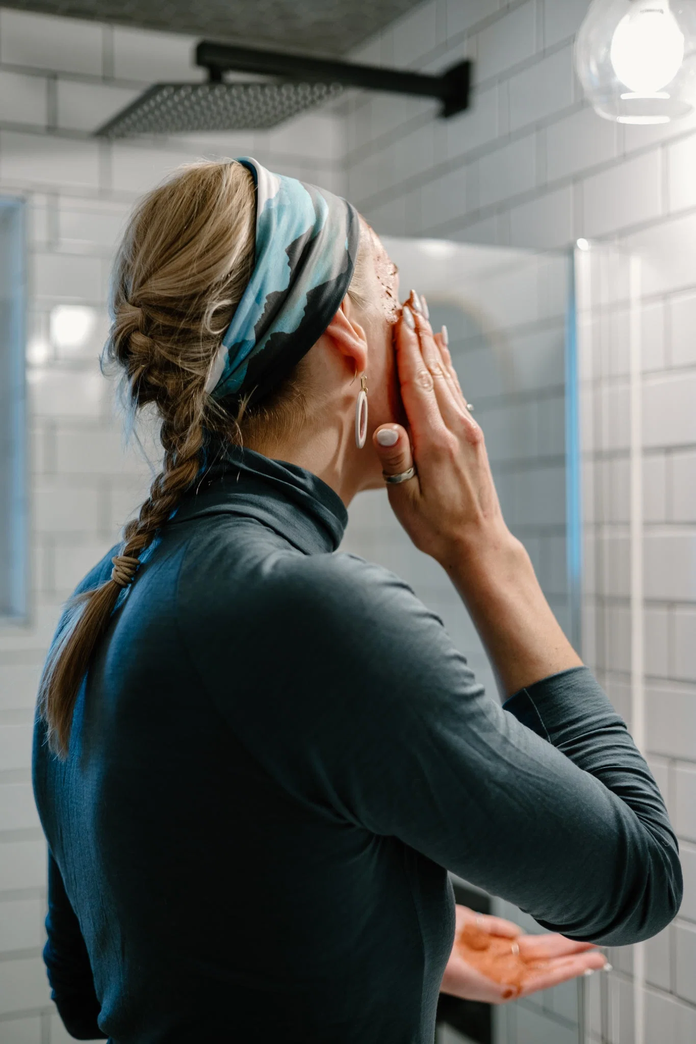 Merino Wool Isostatic Performance T-Neck Top - Image 11