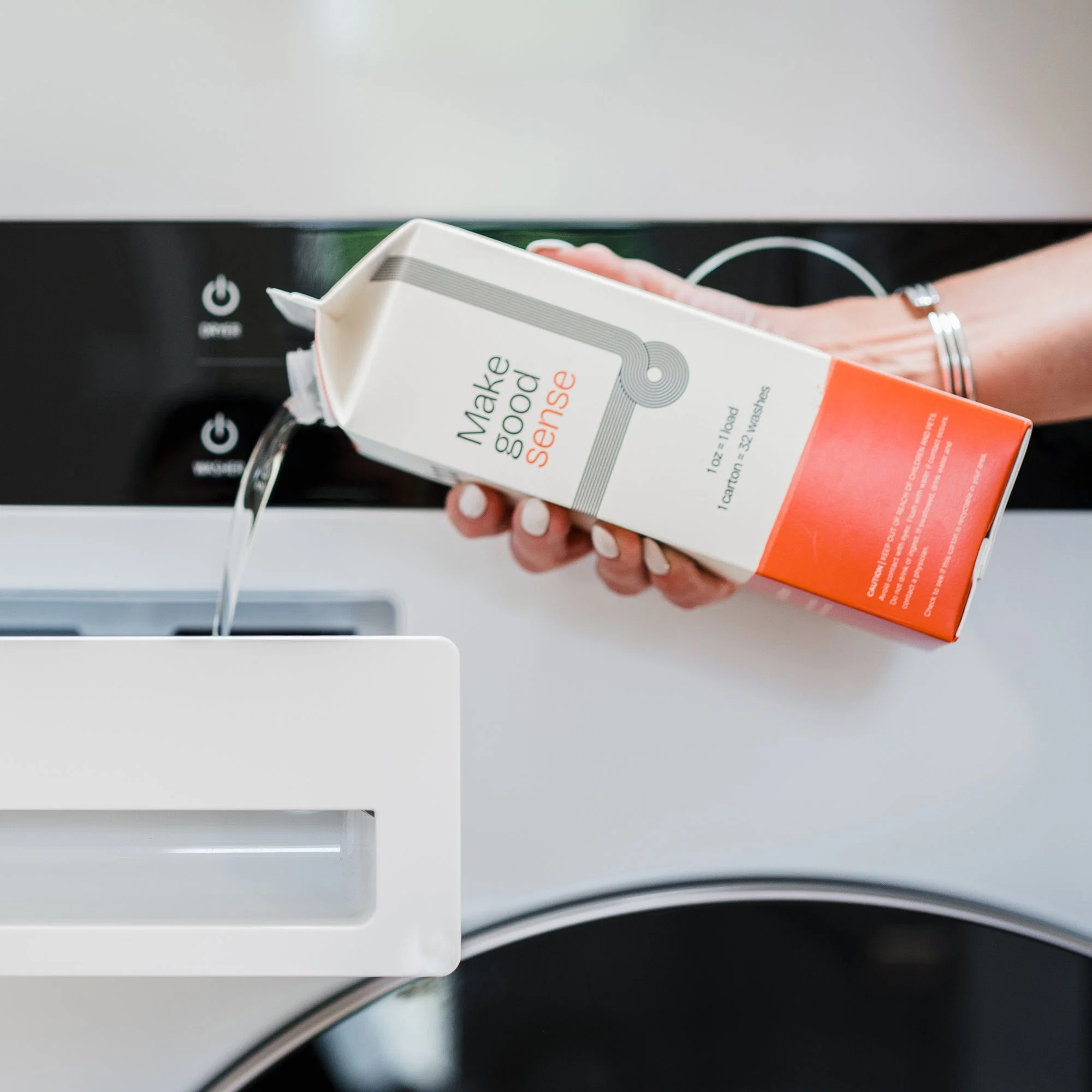 Super Bloom Natural Laundry Soap - 32 oz - Image 6